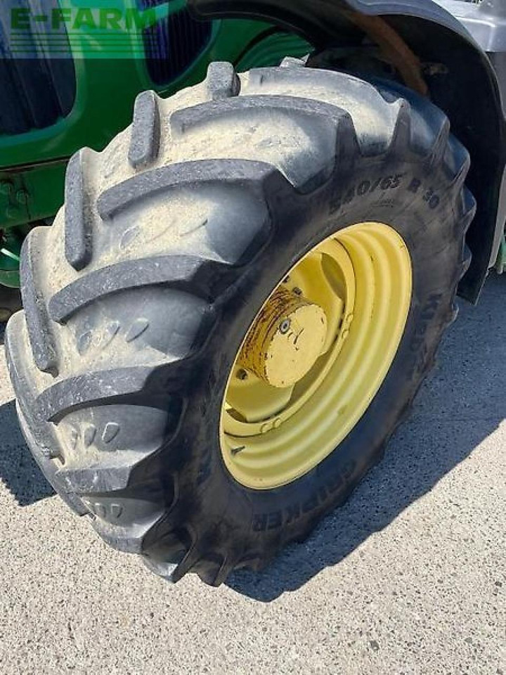 John Deere 7430 - Трактор: слика 5 John Deere 7430 - Трактор: слика 5