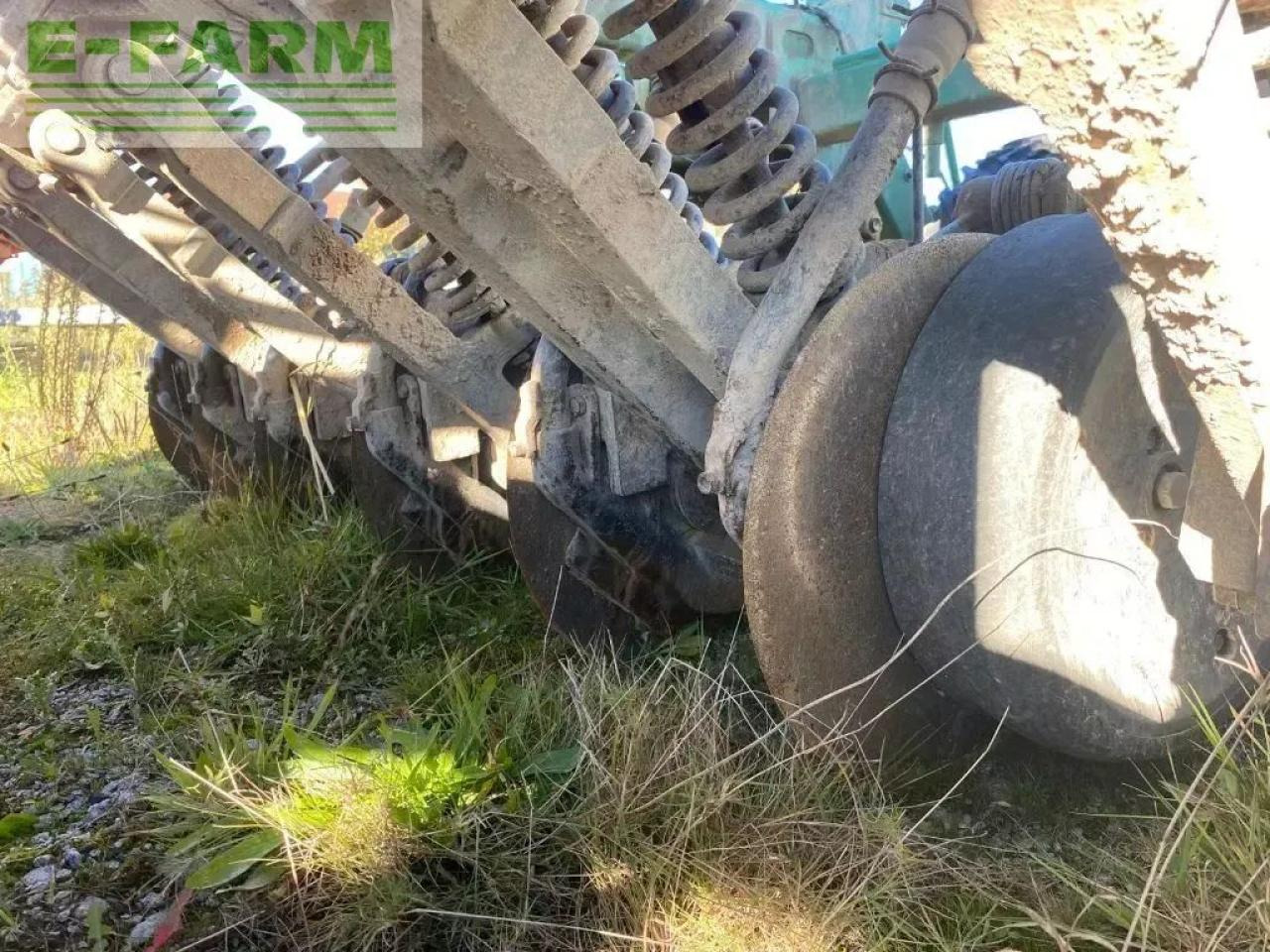 John Deere 750a - Прецизна машина за сеење: слика 5 John Deere 750a - Прецизна машина за сеење: слика 5