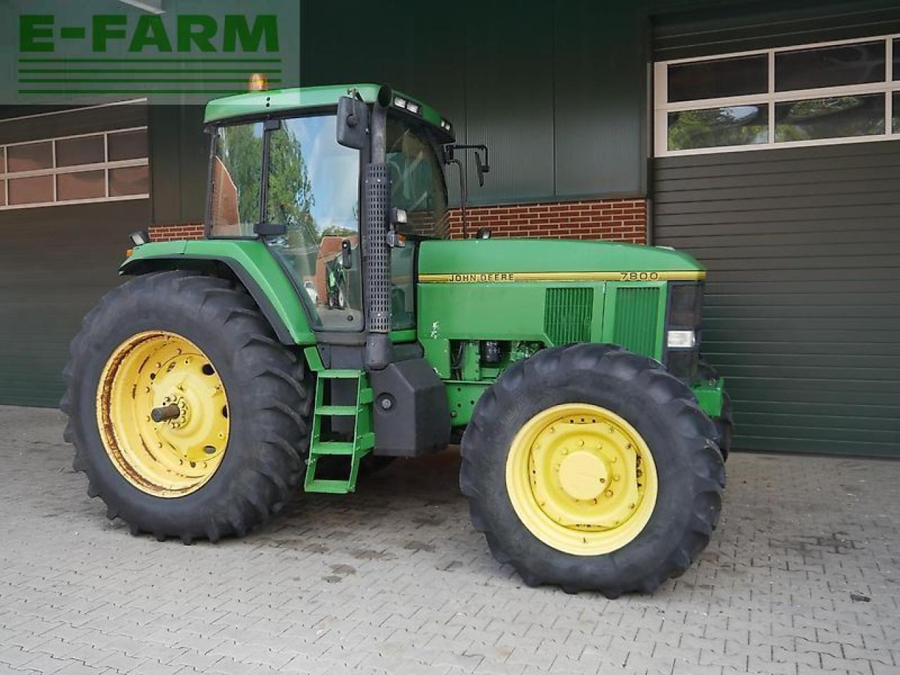 John Deere 7800 - Трактор: слика 1 John Deere 7800 - Трактор: слика 1