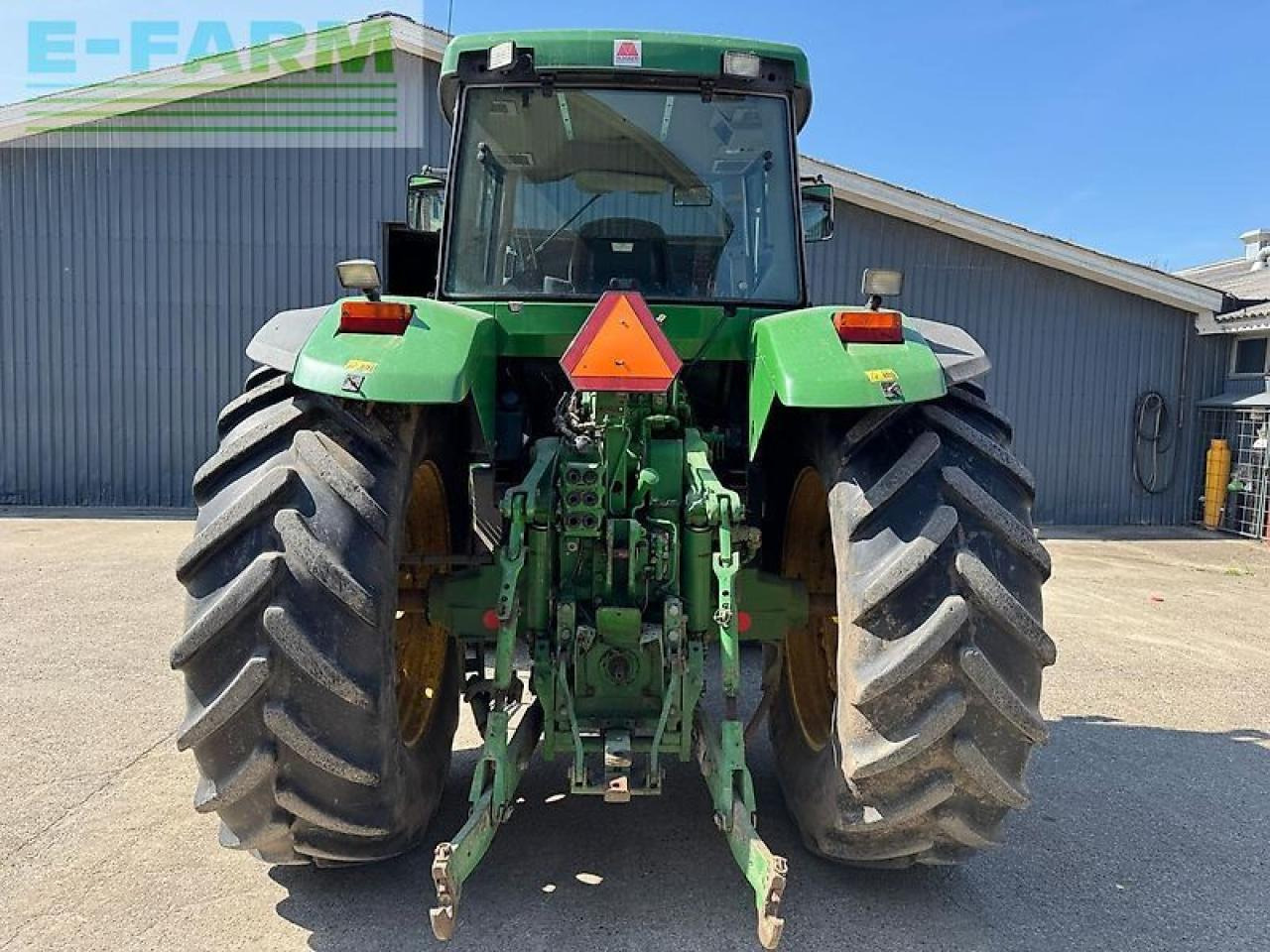Трактор John Deere 7810: слика 10