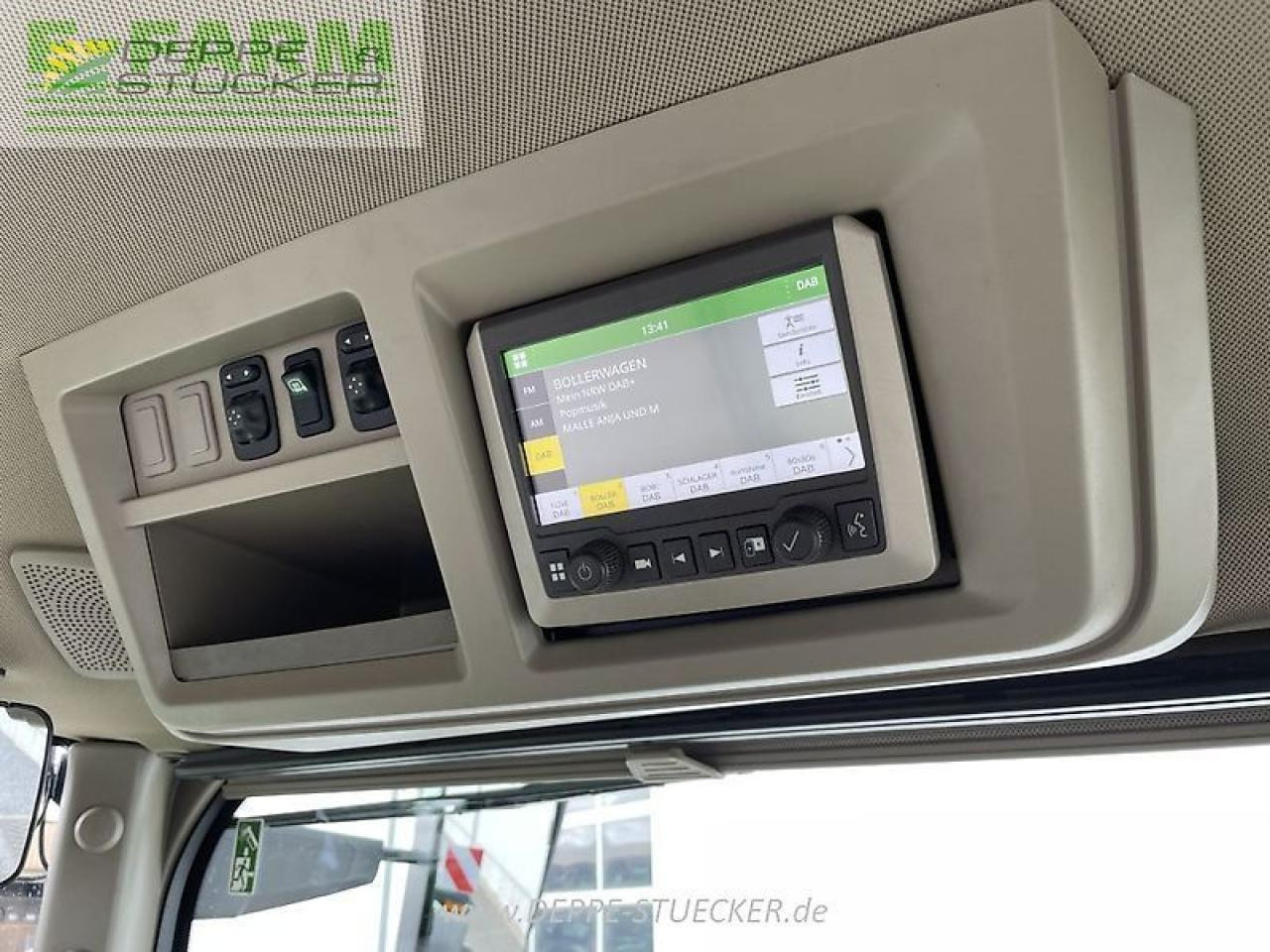 Трактор John Deere 7r 290: слика 8 Трактор John Deere 7r 290: слика 8