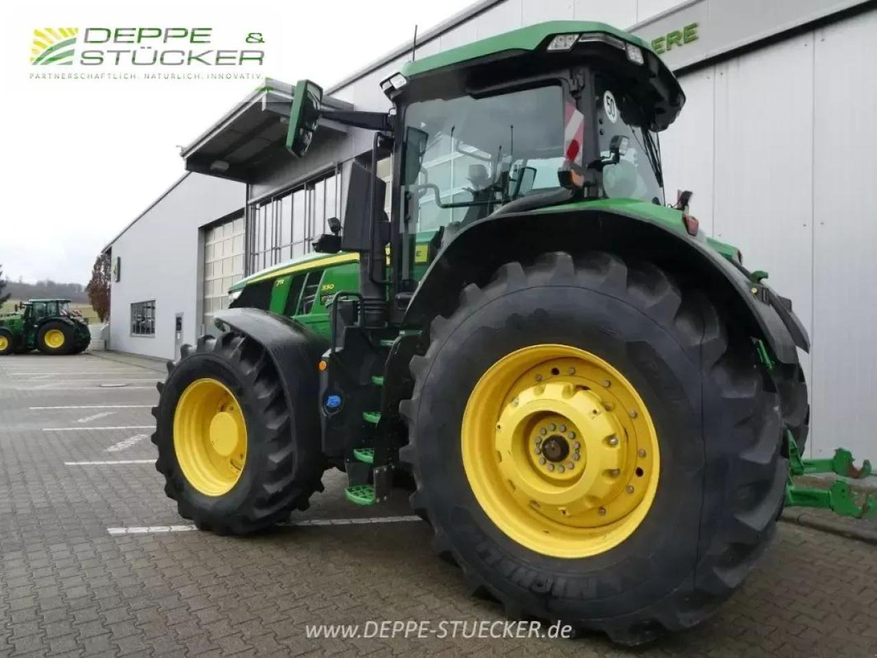 John Deere 7r 330 - Трактор: слика 3 John Deere 7r 330 - Трактор: слика 3