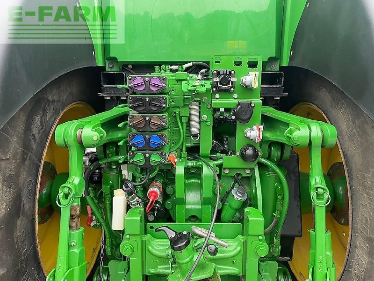 John Deere 7r330 / 7r 330 - Трактор: слика 5 John Deere 7r330 / 7r 330 - Трактор: слика 5