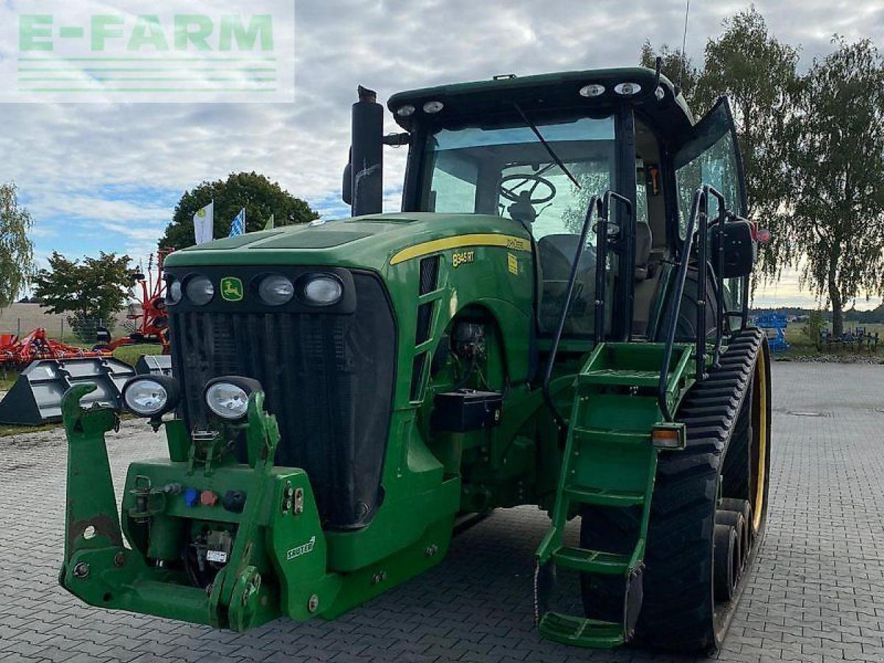 John Deere 8345 rt - Трактор со гасеници: слика 1 John Deere 8345 rt - Трактор со гасеници: слика 1