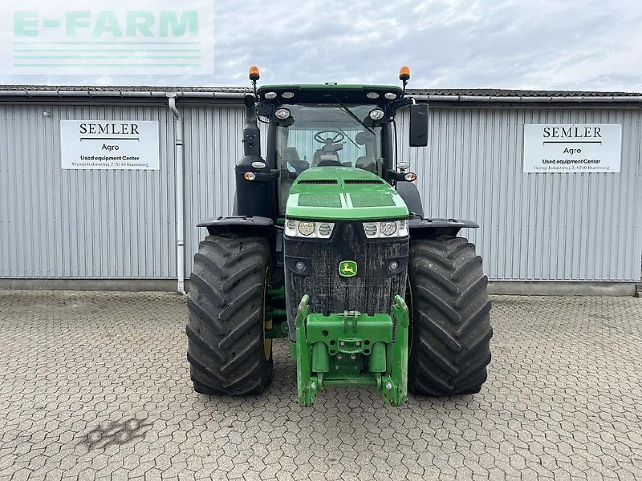 John Deere 8345r - Трактор: слика 2 John Deere 8345r - Трактор: слика 2