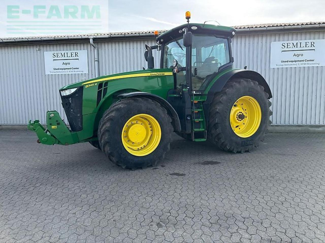 John Deere 8345r - Трактор: слика 1 John Deere 8345r - Трактор: слика 1