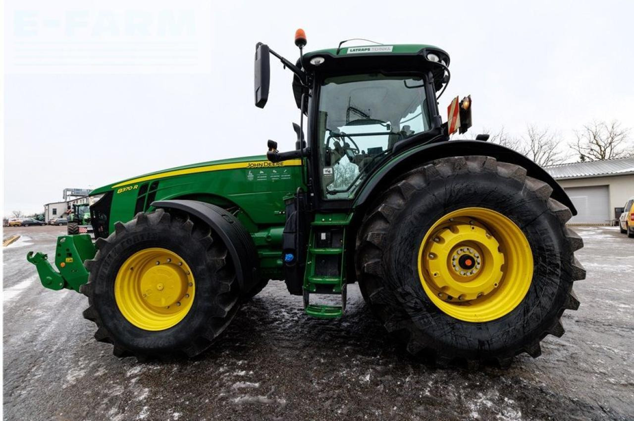 John Deere 8370R - Трактор: слика 2 John Deere 8370R - Трактор: слика 2