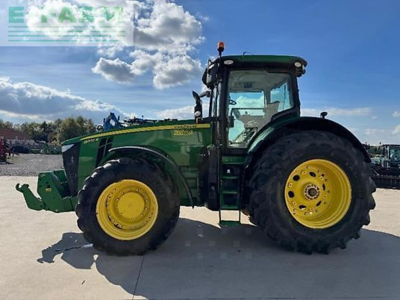 John Deere 8370r - Трактор: слика 2 John Deere 8370r - Трактор: слика 2