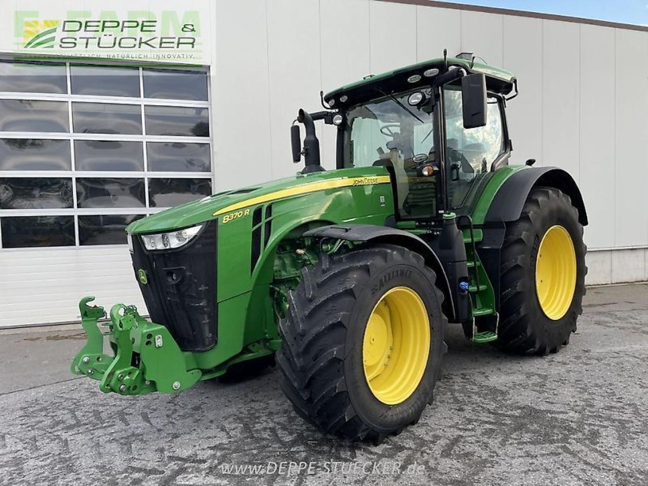 John Deere 8370r - Трактор: слика 1 John Deere 8370r - Трактор: слика 1