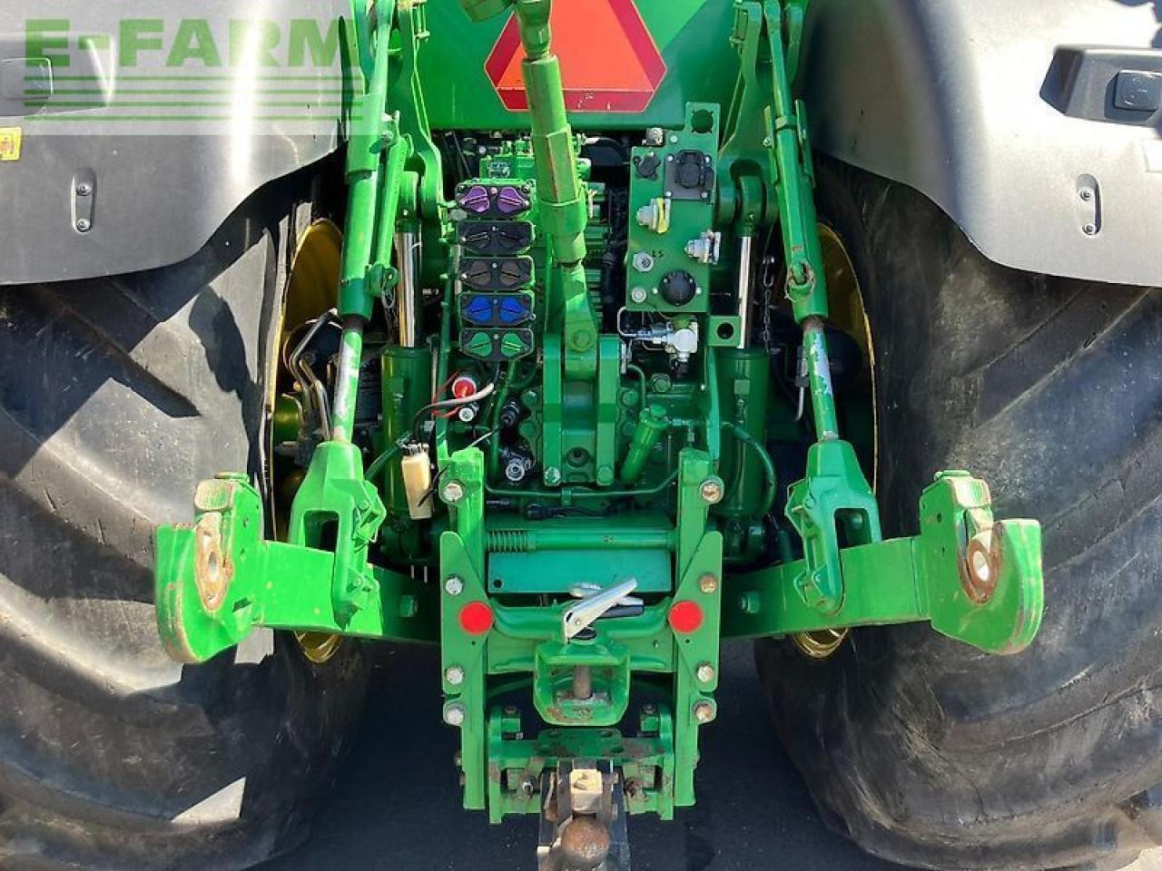 John Deere 8400r - Трактор: слика 2 John Deere 8400r - Трактор: слика 2