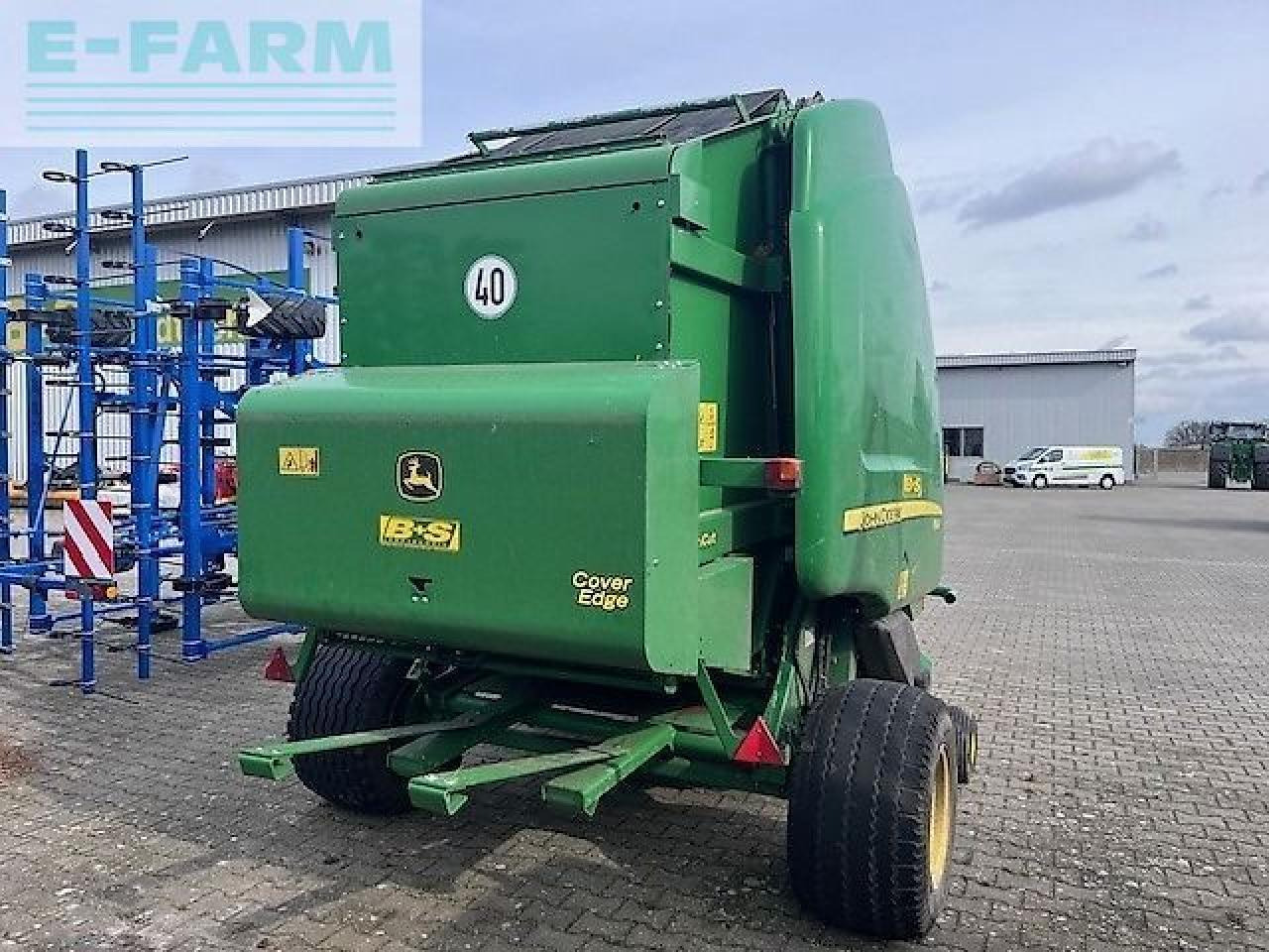 John Deere 864 maxicut 14 - Балирка за квадратни бали: слика 4 John Deere 864 maxicut 14 - Балирка за квадратни бали: слика 4