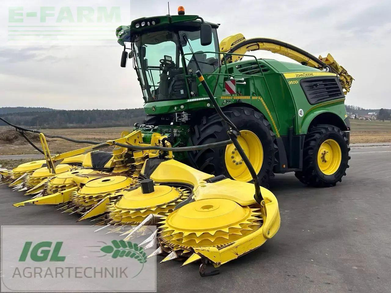 John Deere 9500i - Комбајн за сточна храна: слика 1 John Deere 9500i - Комбајн за сточна храна: слика 1