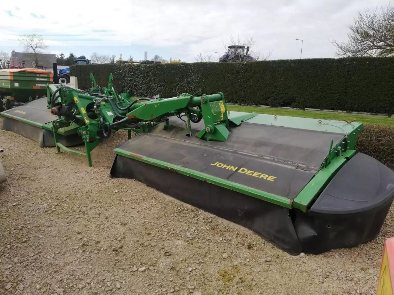 John Deere 950r - Косилка: слика 1 John Deere 950r - Косилка: слика 1