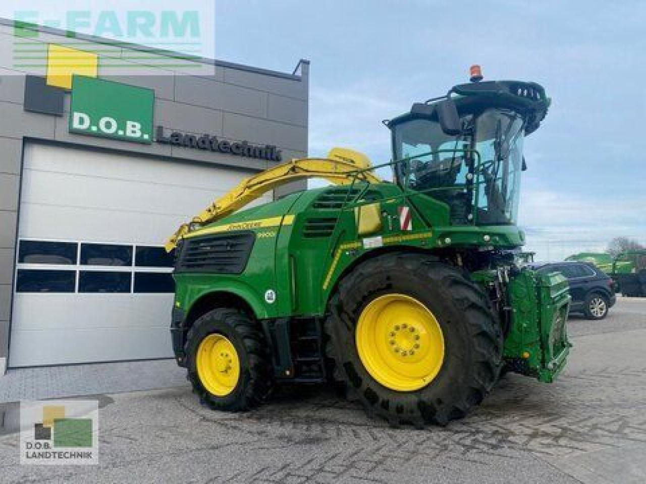 John Deere 9900 i - Комбајн за сточна храна: слика 1 John Deere 9900 i - Комбајн за сточна храна: слика 1