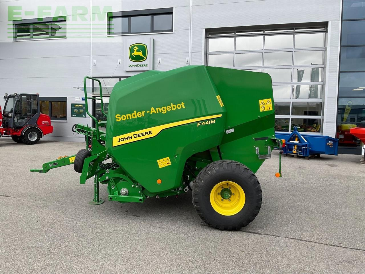 John Deere F 441 M Rundballenpresse - Балирка за квадратни бали: слика 2 John Deere F 441 M Rundballenpresse - Балирка за квадратни бали: слика 2