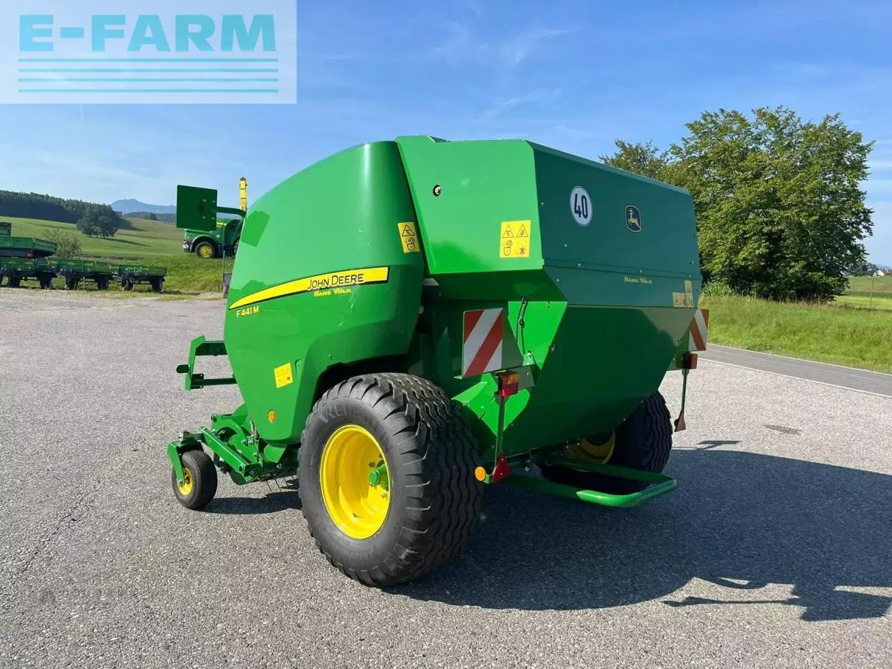 John Deere f441m - Балирка за квадратни бали: слика 2 John Deere f441m - Балирка за квадратни бали: слика 2