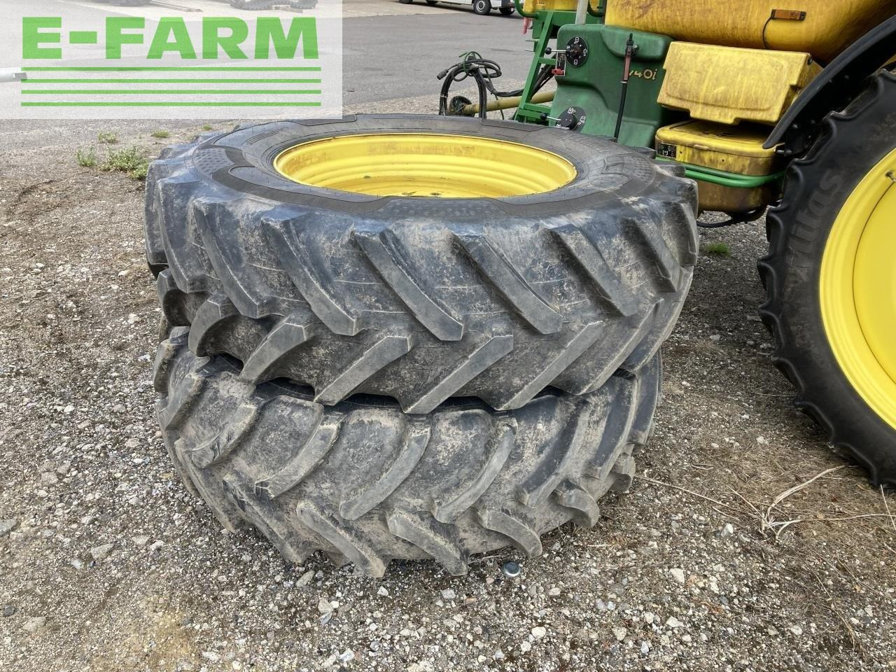 John Deere m740i - Стазен распрскувач: слика 4 John Deere m740i - Стазен распрскувач: слика 4