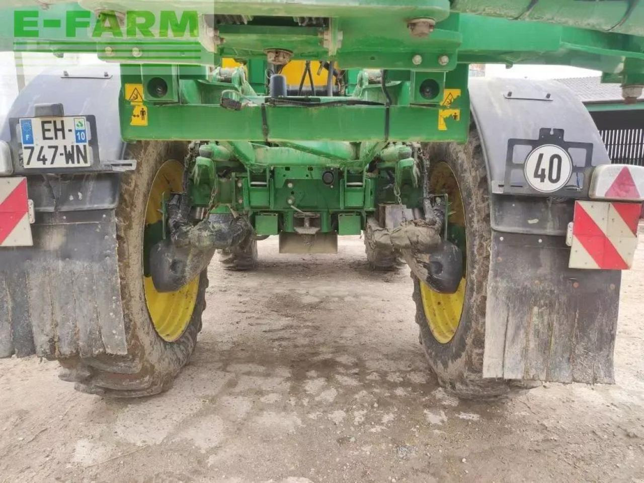 John Deere r4040i - Стазен распрскувач: слика 4 John Deere r4040i - Стазен распрскувач: слика 4