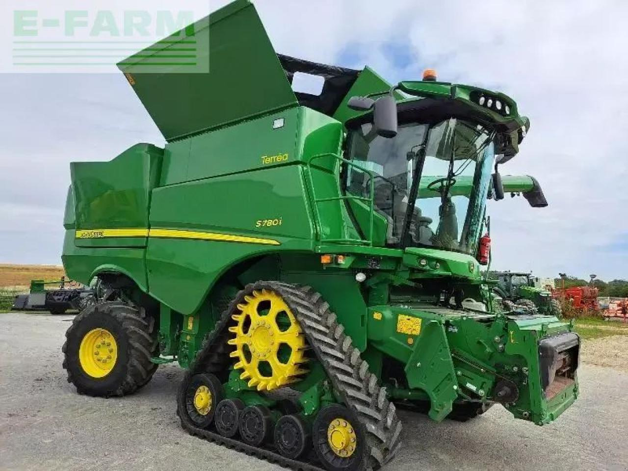 John Deere s780 - Комбајн: слика 1 John Deere s780 - Комбајн: слика 1