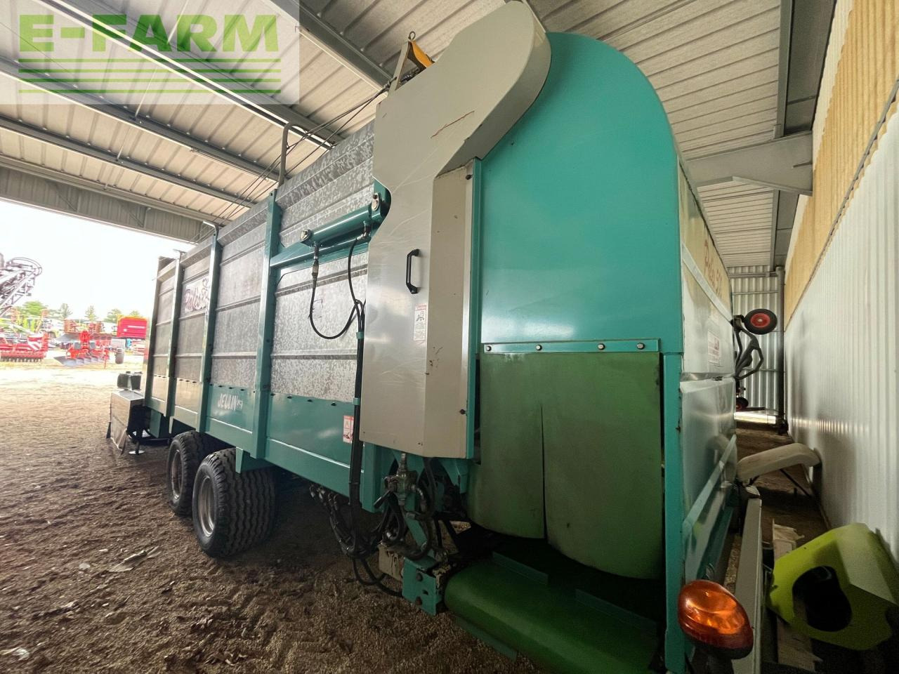 Joskin pales 500 - Опрема за добиток: слика 2 Joskin pales 500 - Опрема за добиток: слика 2