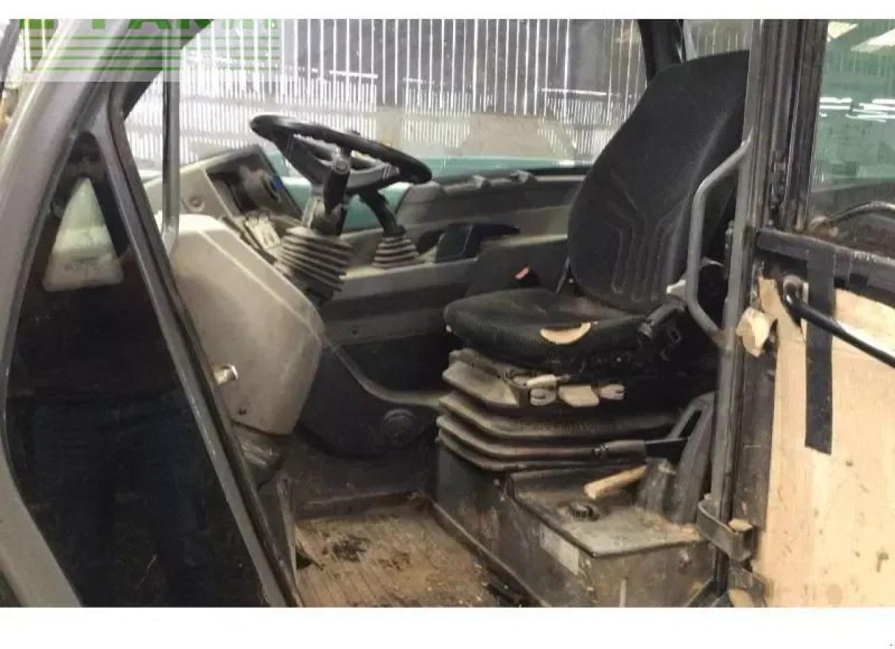 Kramer kt407 - Телескопски ракувач: слика 3 Kramer kt407 - Телескопски ракувач: слика 3