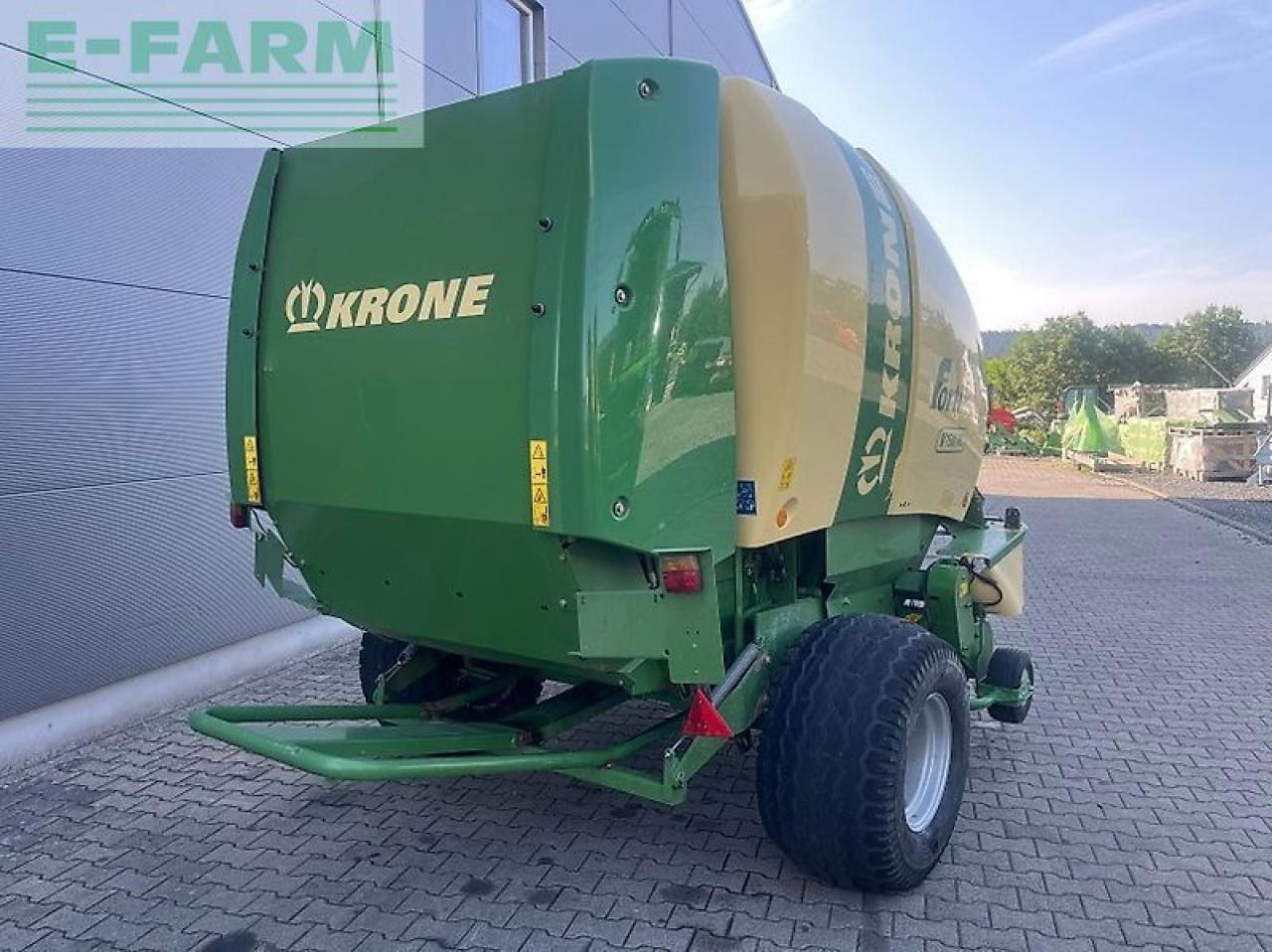 Krone fortima v 1500 mc - Балирка за квадратни бали: слика 3 Krone fortima v 1500 mc - Балирка за квадратни бали: слика 3