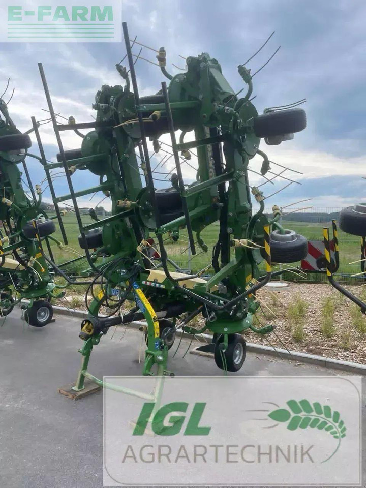 Krone vendro 1020 (kw103-15) - Превртувач и гребло: слика 2 Krone vendro 1020 (kw103-15) - Превртувач и гребло: слика 2