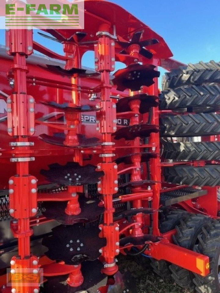 Kuhn espro r 6000 vistaflow - Комбајнска семенска дупчалка: слика 5 Kuhn espro r 6000 vistaflow - Комбајнска семенска дупчалка: слика 5