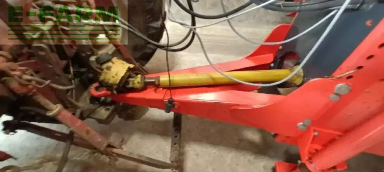 Kuhn euromix 1270 - Опрема за добиток: слика 4 Kuhn euromix 1270 - Опрема за добиток: слика 4