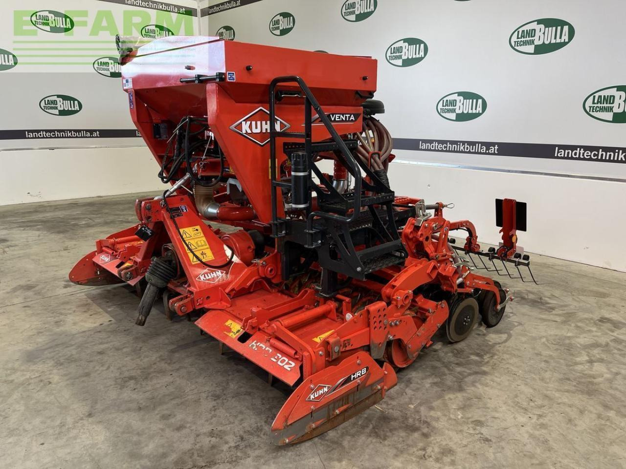 Kuhn hrb 302 mit venta 330-24 - Комбајнска семенска дупчалка: слика 1 Kuhn hrb 302 mit venta 330-24 - Комбајнска семенска дупчалка: слика 1