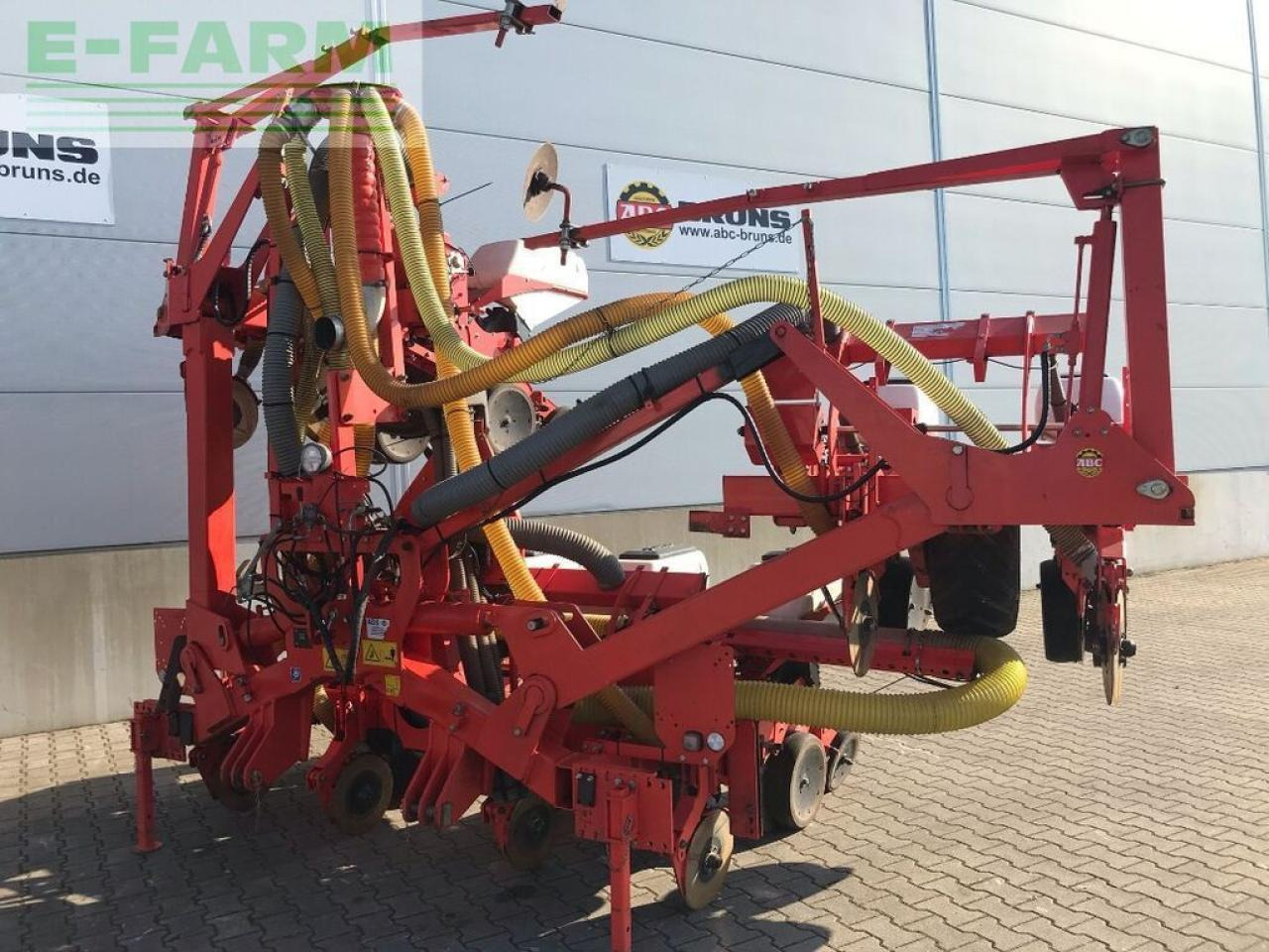 Kuhn maxima 2 - Прецизна машина за сеење: слика 2 Kuhn maxima 2 - Прецизна машина за сеење: слика 2