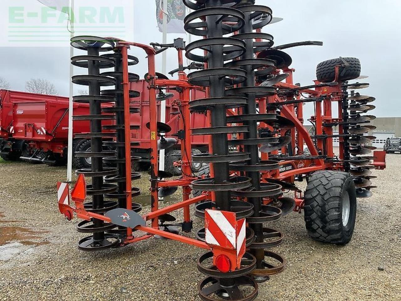 Kuhn performer 6000 - Комбајнска семенска дупчалка: слика 2 Kuhn performer 6000 - Комбајнска семенска дупчалка: слика 2
