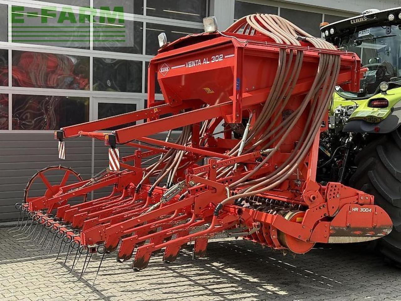 Kuhn venta al 302 24 + hr 3004 d - Семенска дупчалка: слика 1 Kuhn venta al 302 24 + hr 3004 d - Семенска дупчалка: слика 1