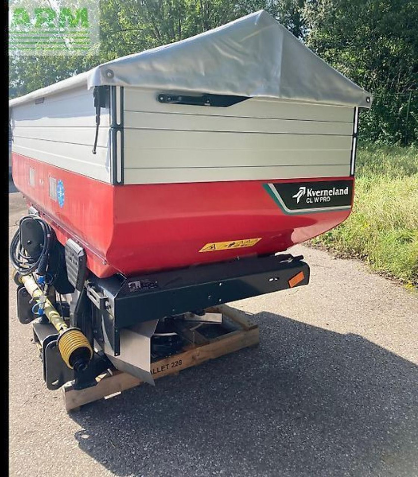 Kverneland exacta cl w pro 1300 - Распрскувач на вештачко ѓубриво: слика 2 Kverneland exacta cl w pro 1300 - Распрскувач на вештачко ѓубриво: слика 2