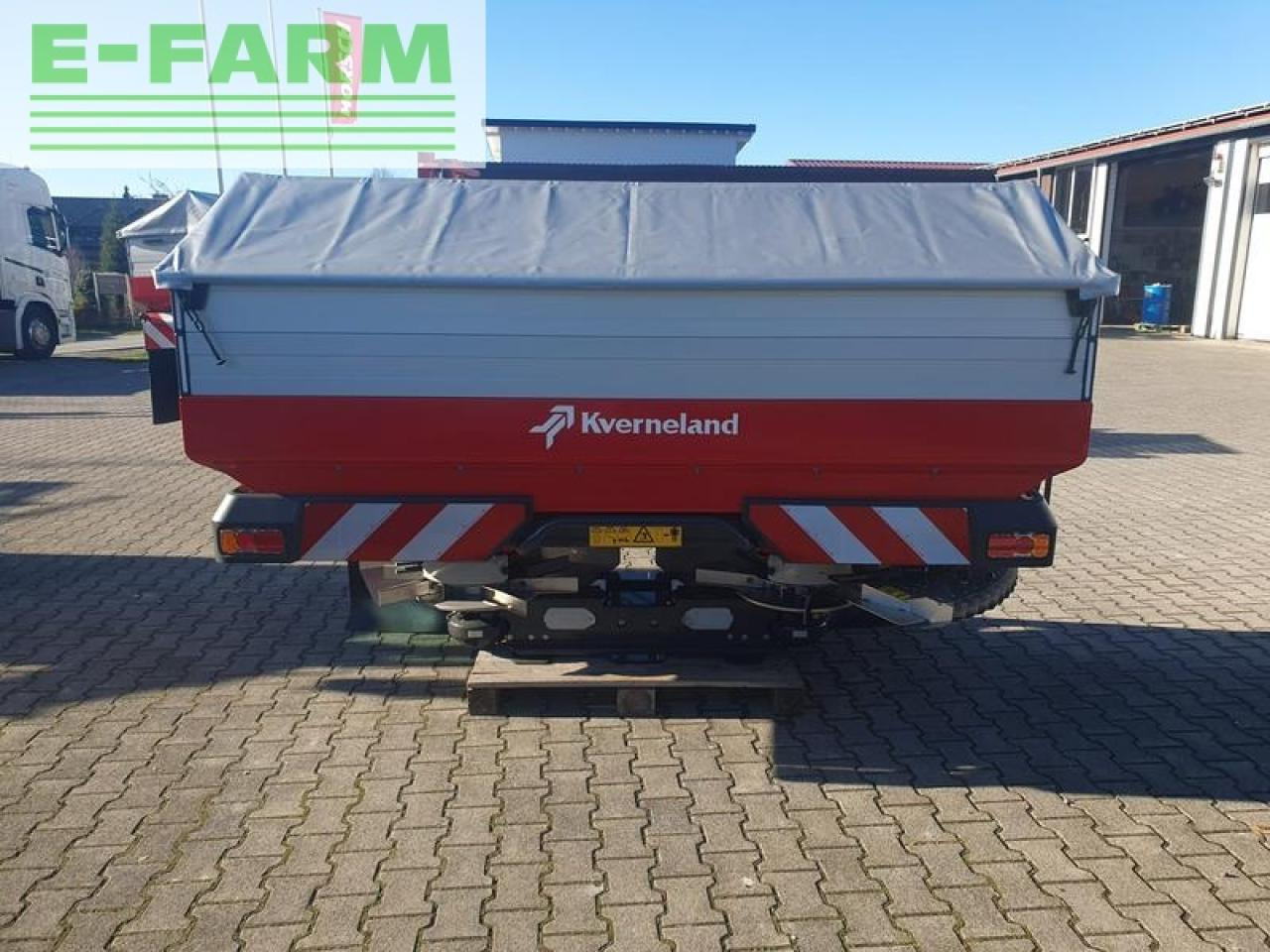 Kverneland exacta tl - Распрскувач на вештачко ѓубриво: слика 1 Kverneland exacta tl - Распрскувач на вештачко ѓубриво: слика 1