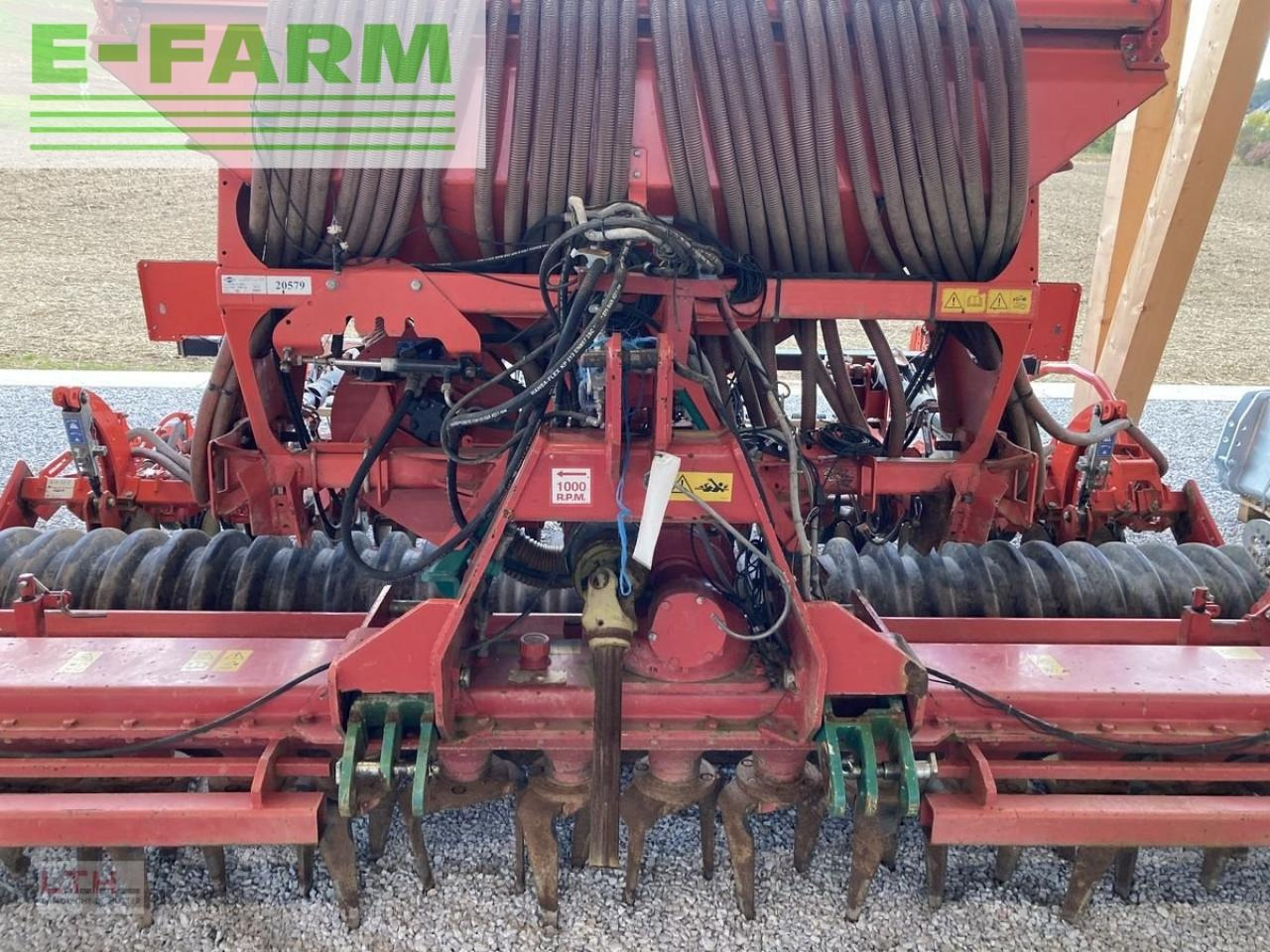 Kverneland ngs 101 mit kuhn venta lc 4000 - Комбајнска семенска дупчалка: слика 3 Kverneland ngs 101 mit kuhn venta lc 4000 - Комбајнска семенска дупчалка: слика 3