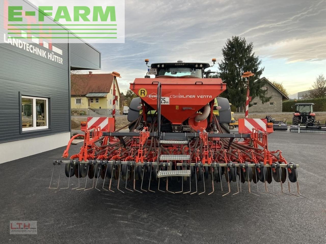 Kverneland ngs 101 mit kuhn venta lc 4000 - Комбајнска семенска дупчалка: слика 1 Kverneland ngs 101 mit kuhn venta lc 4000 - Комбајнска семенска дупчалка: слика 1