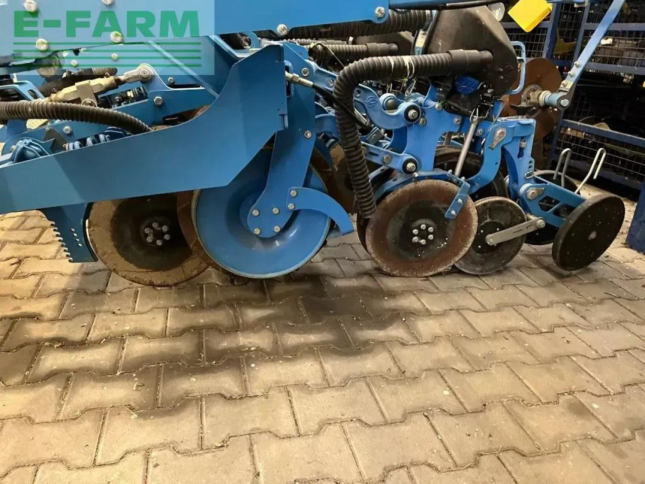 Lemken azurit 9 - Прецизна машина за сеење: слика 5 Lemken azurit 9 - Прецизна машина за сеење: слика 5