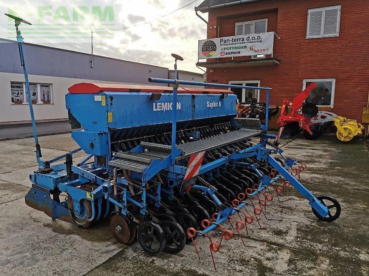 Lemken saphir/zirkon - Семенска дупчалка: слика 3 Lemken saphir/zirkon - Семенска дупчалка: слика 3