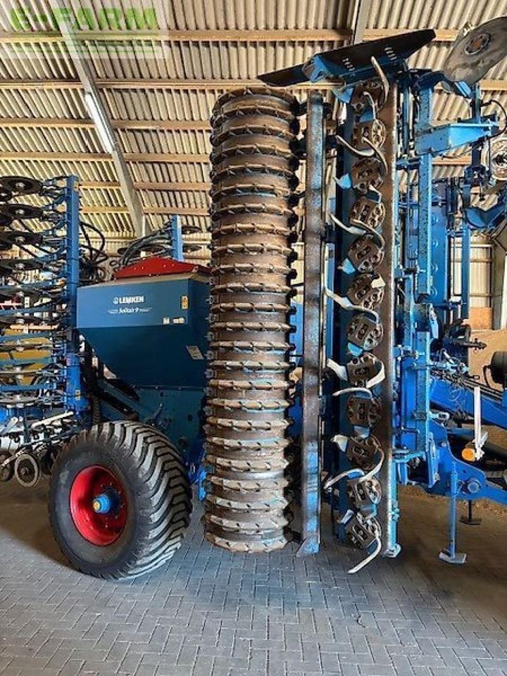 Lemken solitär 9/600 ka - ds 125 mit zirkon 12/600 ka - Семенска дупчалка: слика 1 Lemken solitär 9/600 ka - ds 125 mit zirkon 12/600 ka - Семенска дупчалка: слика 1