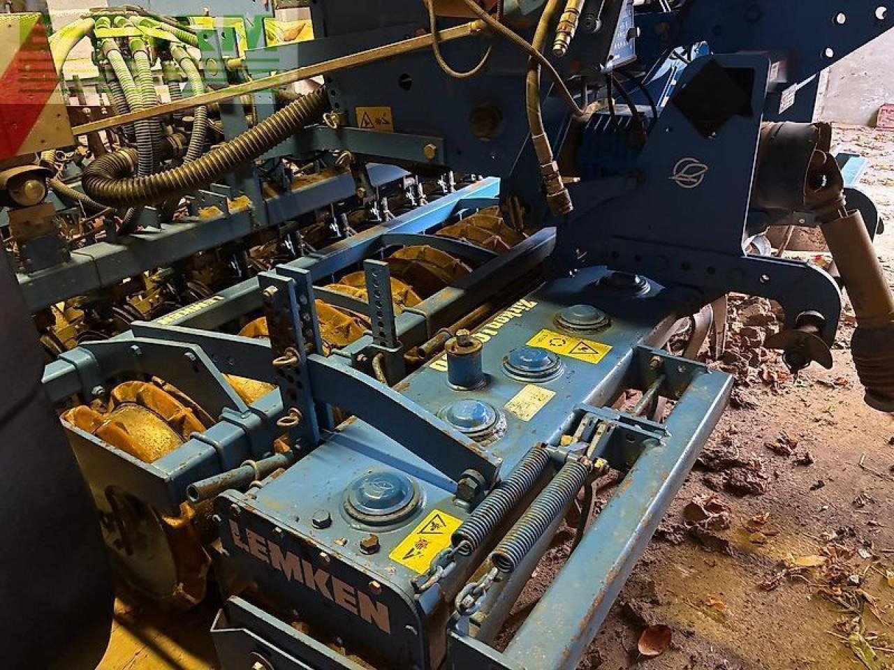 Lemken zirkon 10/300 + solitair 8/300 - Семенска дупчалка: слика 3 Lemken zirkon 10/300 + solitair 8/300 - Семенска дупчалка: слика 3