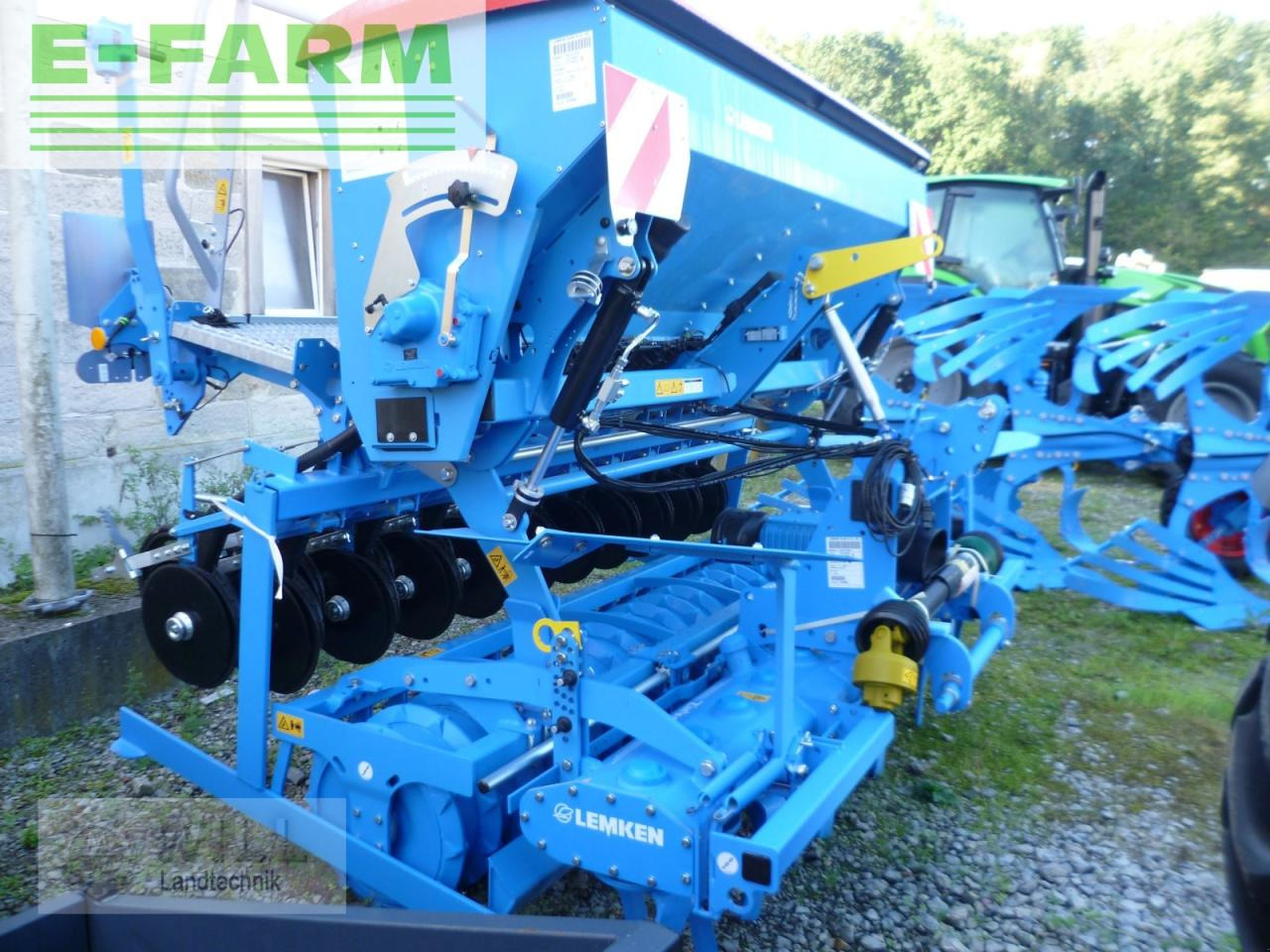 Lemken zirkon 8/300 + saphir 7/300 - Комбајнска семенска дупчалка: слика 4 Lemken zirkon 8/300 + saphir 7/300 - Комбајнска семенска дупчалка: слика 4