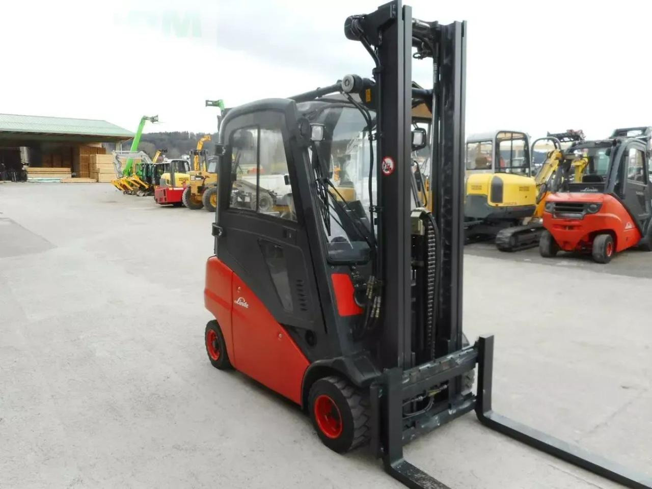 Linde h20d-01 triplex 5,47 meter - Вилушкар: слика 5 Linde h20d-01 triplex 5,47 meter - Вилушкар: слика 5
