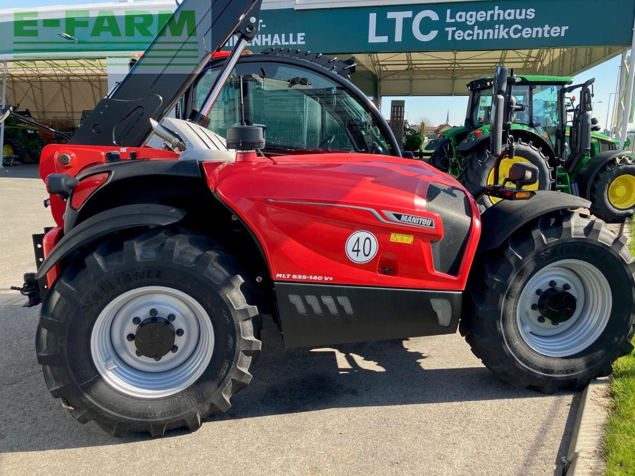 Manitou MLT635 - Телескопски ракувач: слика 4 Manitou MLT635 - Телескопски ракувач: слика 4