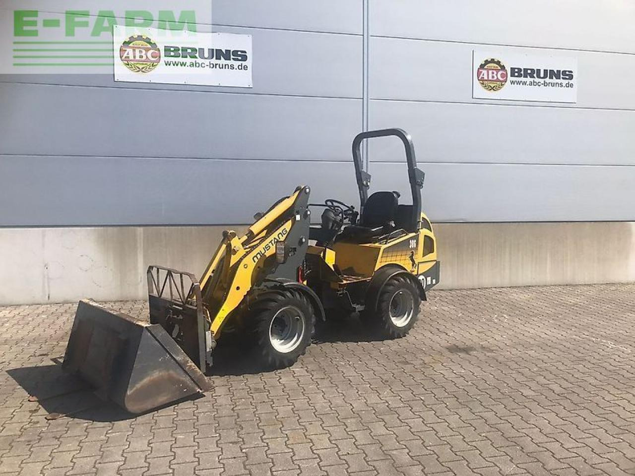 Manitou al 306 - Натоварувач на тркала: слика 1 Manitou al 306 - Натоварувач на тркала: слика 1