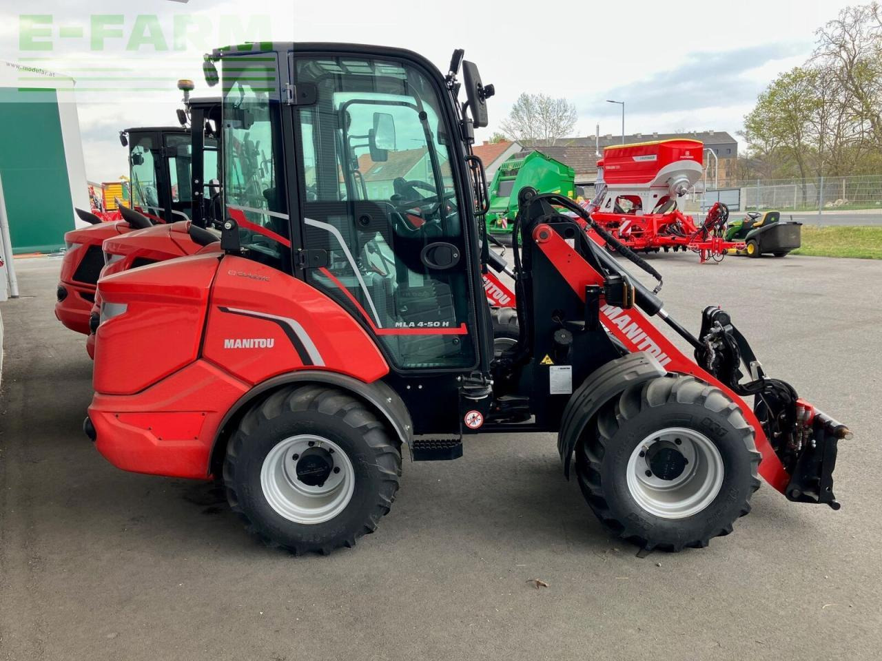 Manitou manitou mla 4-50 - Мини багер: слика 3 Manitou manitou mla 4-50 - Мини багер: слика 3