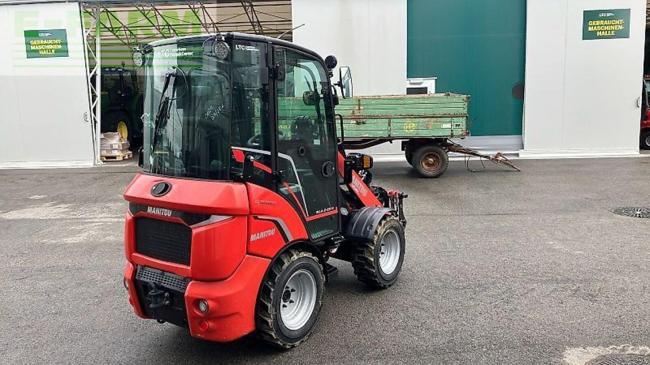 Manitou mla 2-25 h - Земјоделски натоварувач: слика 3 Manitou mla 2-25 h - Земјоделски натоварувач: слика 3