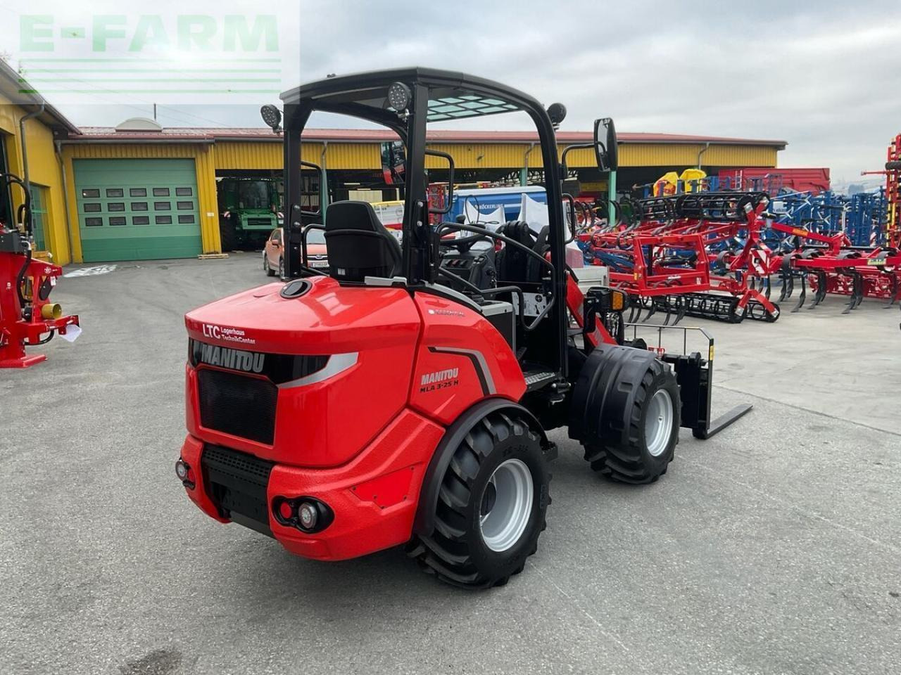 Manitou mla 3-25 h - Мини багер: слика 3 Manitou mla 3-25 h - Мини багер: слика 3