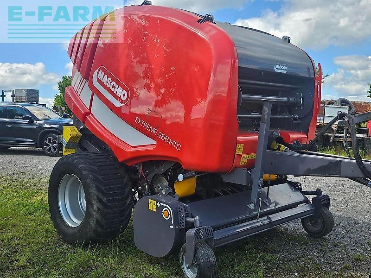 Maschio extreme 266 htc - Балирка за квадратни бали: слика 1 Maschio extreme 266 htc - Балирка за квадратни бали: слика 1
