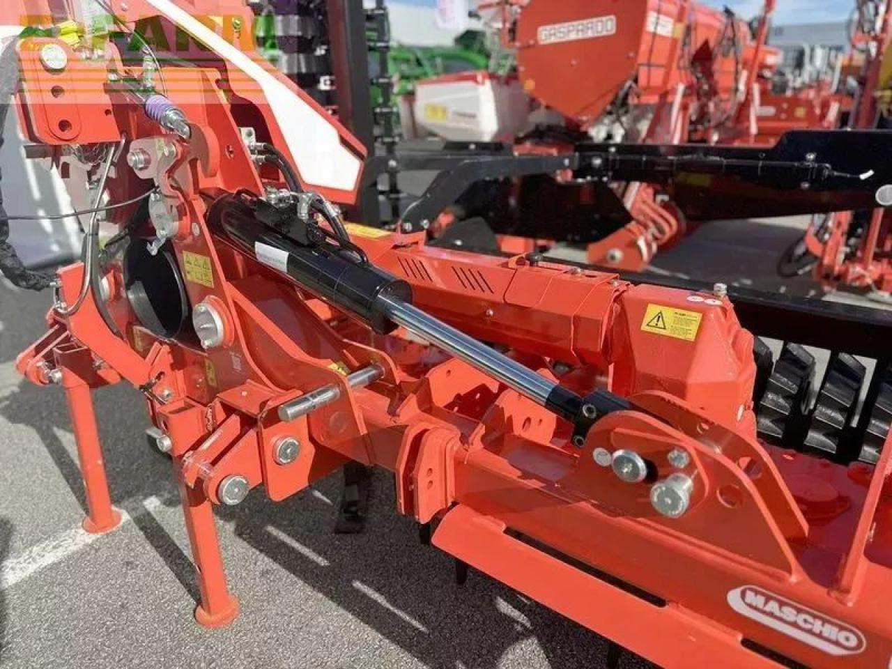 Maschio falco super 5000 kreiselegge klappbar - Опрема за обработка на почва: слика 4 Maschio falco super 5000 kreiselegge klappbar - Опрема за обработка на почва: слика 4